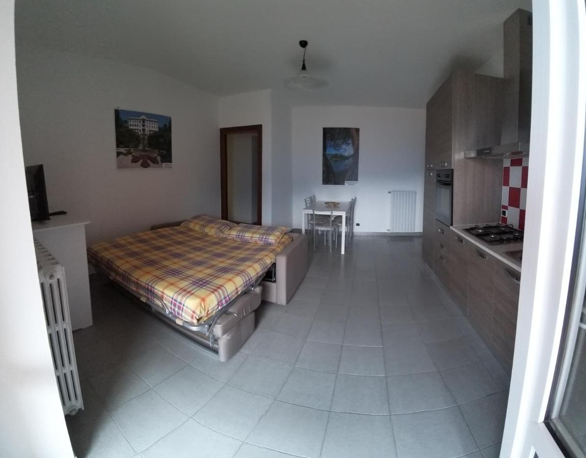 Residence Casa Rosa Gera Lario Kültér fotó