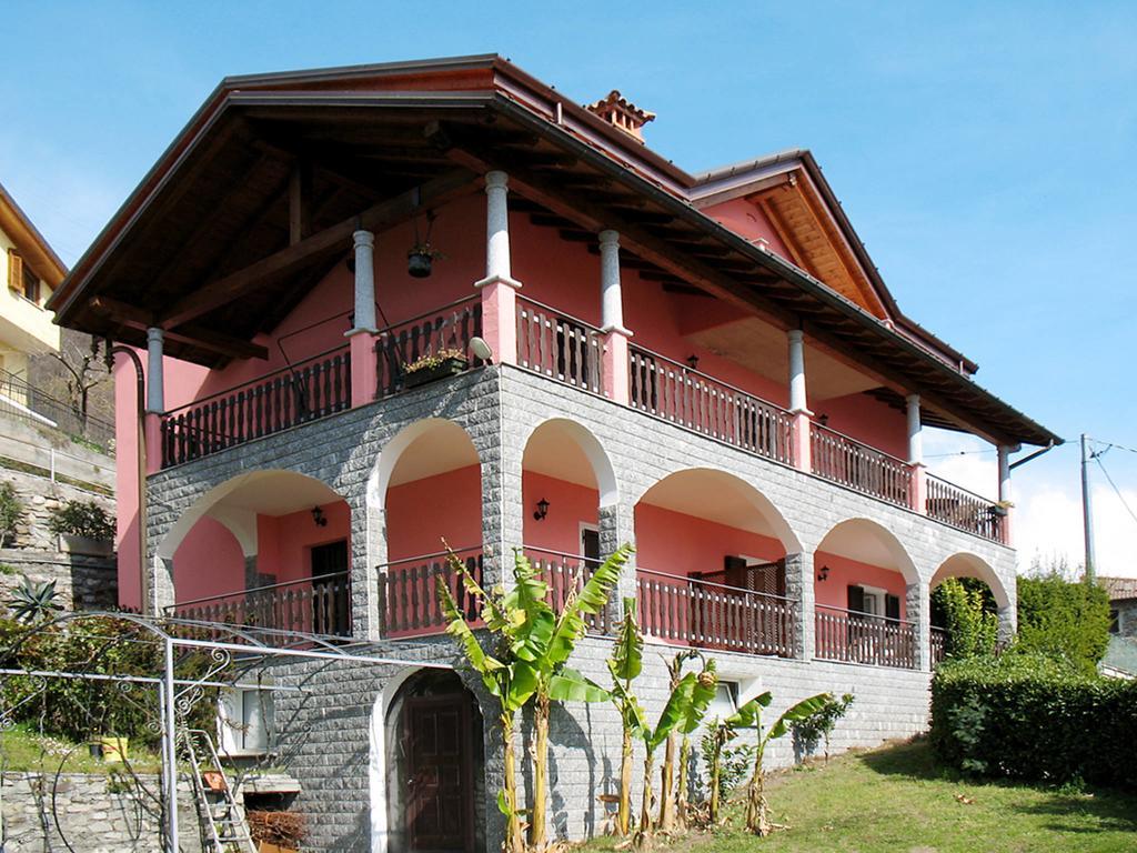 Residence Casa Rosa Gera Lario Kültér fotó
