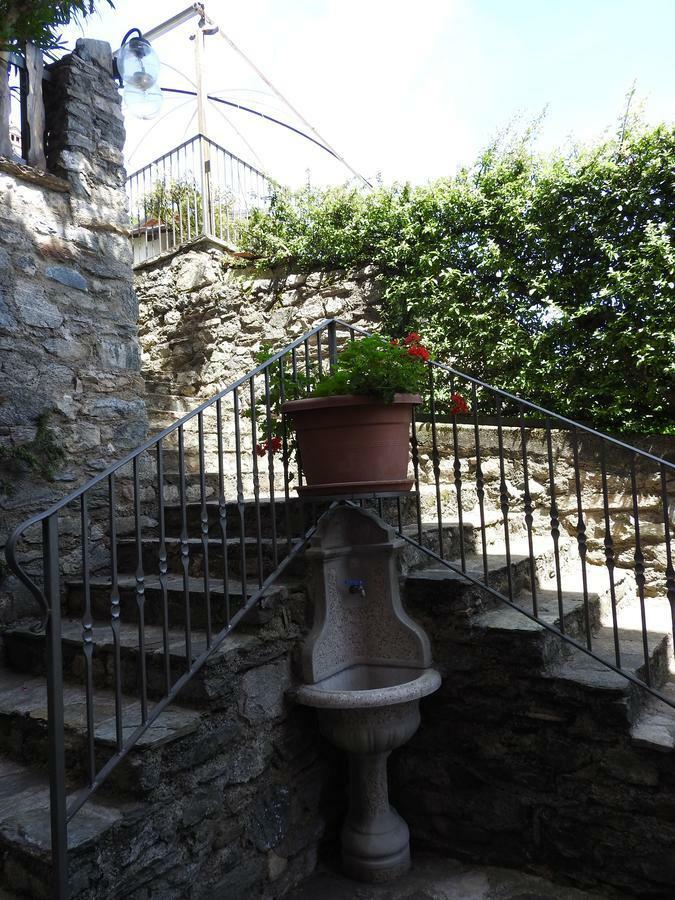 Residence Casa Rosa Gera Lario Kültér fotó